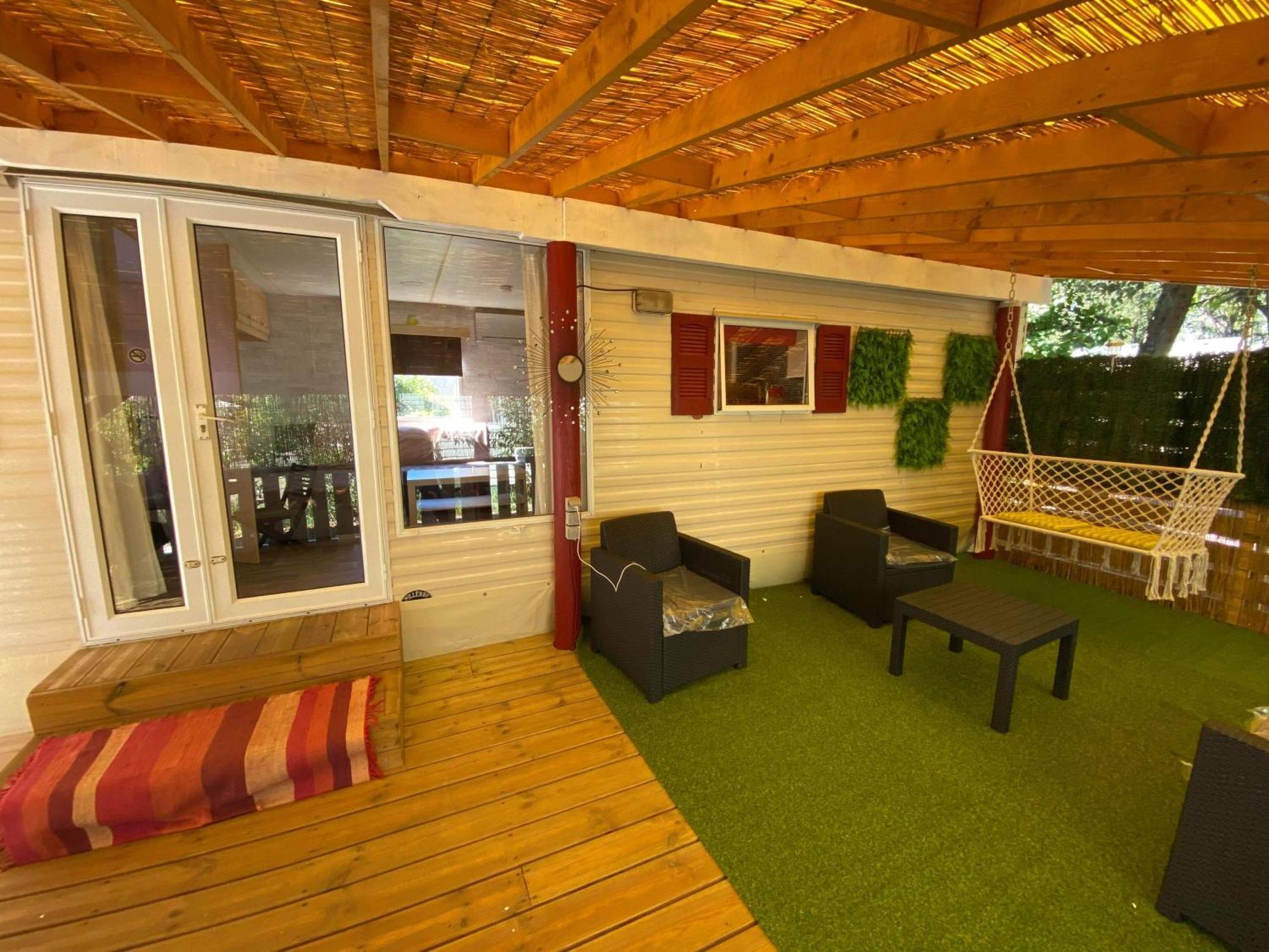 Mobil Home Au Camping Sellig Le Muy Exterior foto
