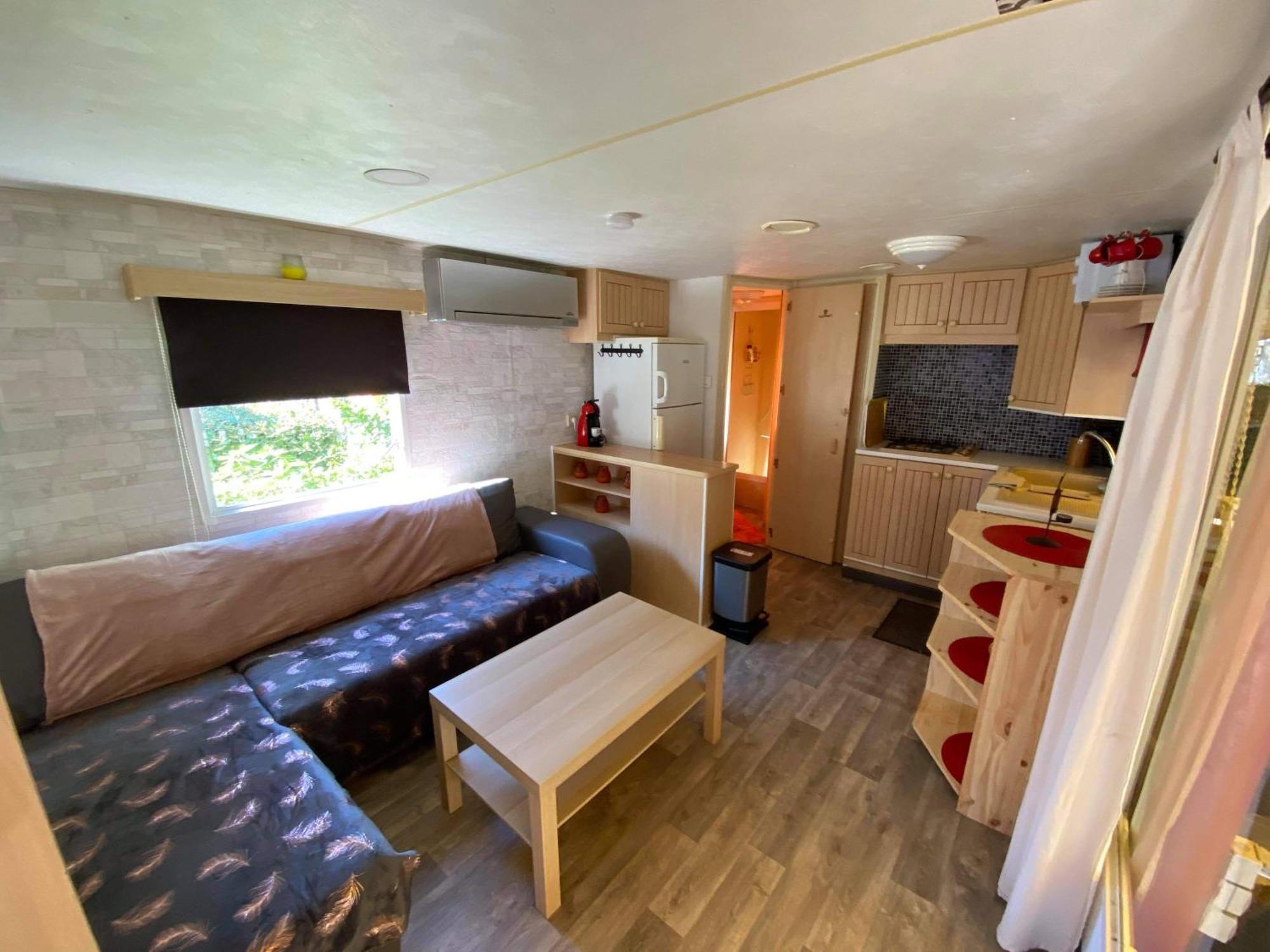 Mobil Home Au Camping Sellig Le Muy Exterior foto